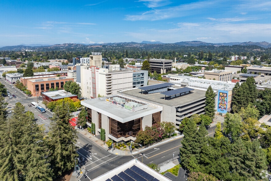 100 B St, Santa Rosa, CA à louer - Aérien – Image 3 sur 5