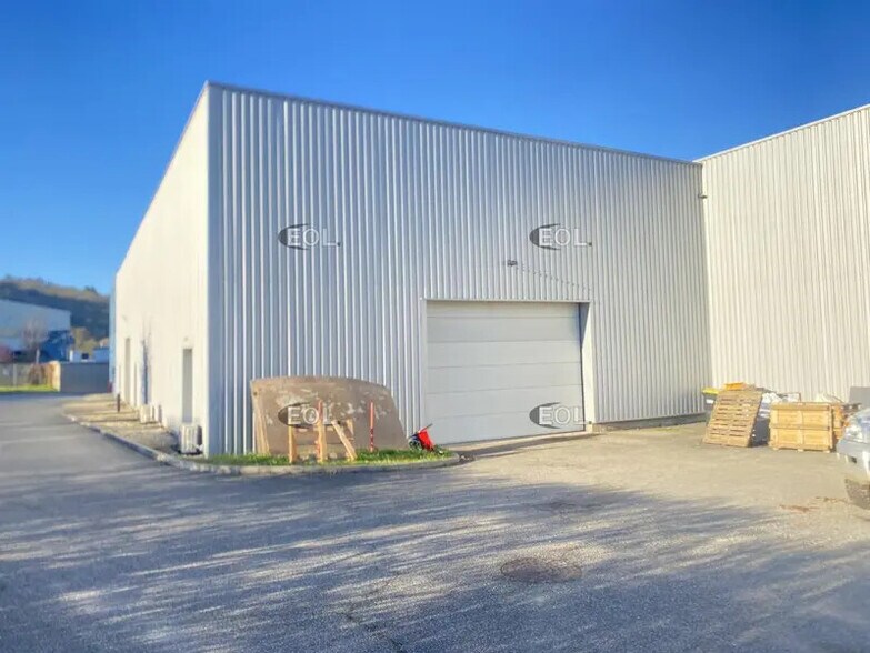 Industriel/Logistique dans Brignais à louer - Photo de l’immeuble – Image 1 sur 12