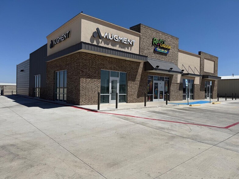 12011 Indiana Ave, Lubbock, TX à vendre - Photo de l’immeuble – Image 1 sur 7