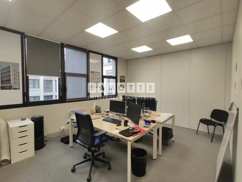 Bureau dans Nantes à louer - Photo de l’immeuble – Image 3 sur 5