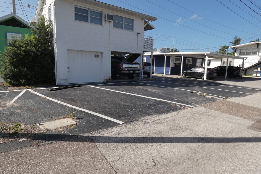 5621 Central Ave, Saint Petersburg, FL à vendre - Photo de l’immeuble – Image 2 sur 33
