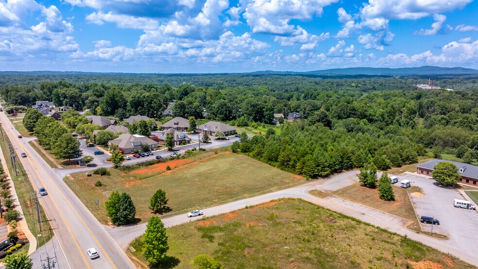 3119 Brushy Creek rd, Greer, SC à vendre - Photo de l’immeuble – Image 3 sur 7