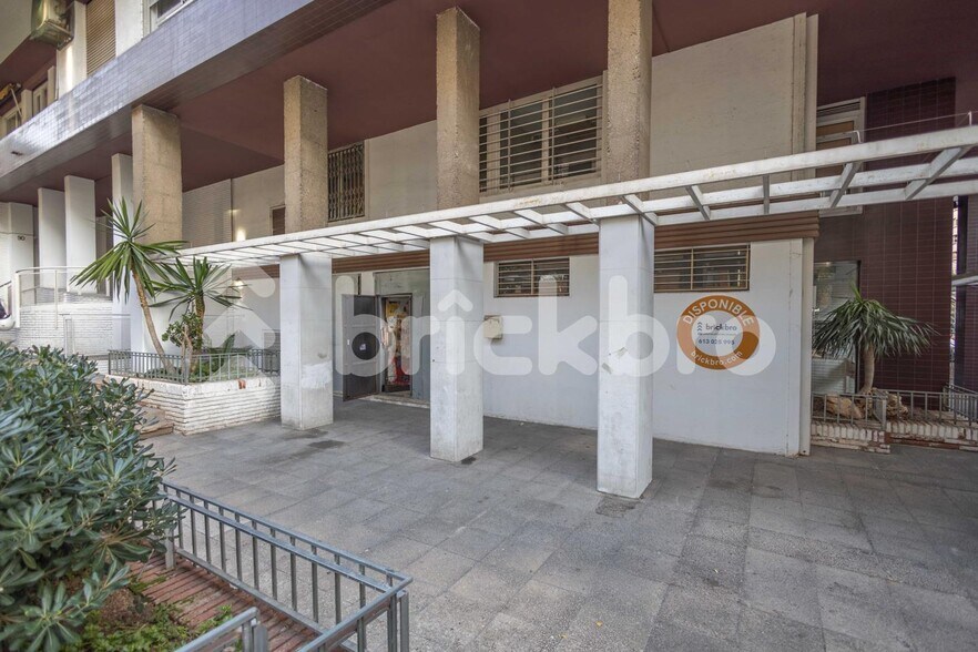 Carrer de Pau Alsina, Barcelone, Barcelona à vendre - Photo de l’immeuble – Image 1 sur 11