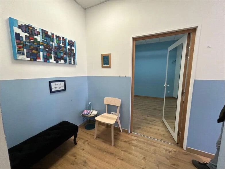 15 Rue Des Pénitents Blancs, Toulouse à vendre - Photo intérieure – Image 3 sur 9