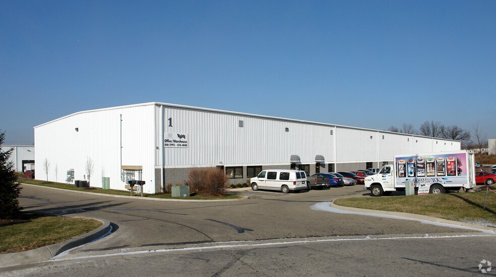 6750-6770 Commerce Court Dr, Blacklick, OH à louer - Photo principale – Image 2 sur 8