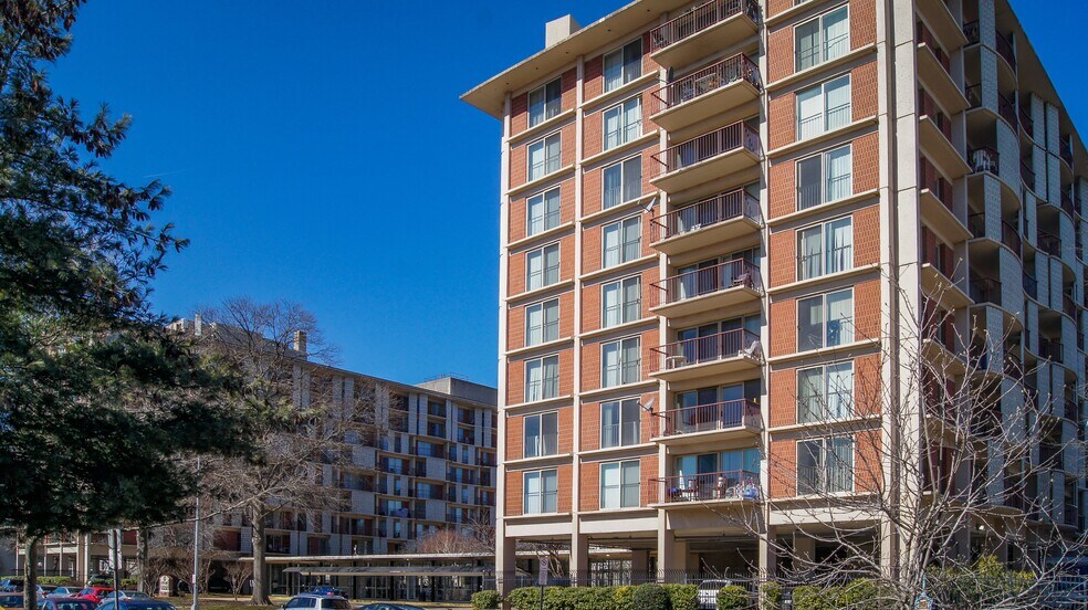 101-103 G St SW, Washington, DC à vendre - Photo de l’immeuble – Image 2 sur 69