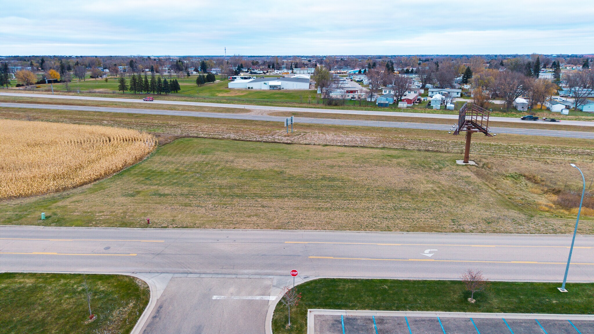 1420 23rd Street SW St, Jamestown, ND à vendre Photo principale– Image 1 sur 4