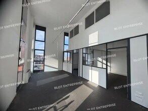 Bureau dans Rennes à vendre Photo intérieure– Image 1 sur 8