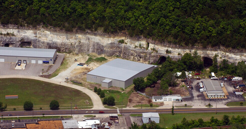 Neosho And Business Loop 44, Pacific, MO à louer - Aérien – Image 1 sur 6