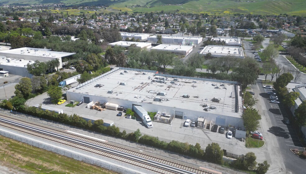 47817-47823 Westinghouse Dr, Fremont, CA à vendre - Photo de l’immeuble – Image 2 sur 6