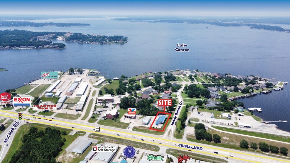 14440 Highway 105 W, Conroe, TX à louer - Photo principale – Image 1 sur 6