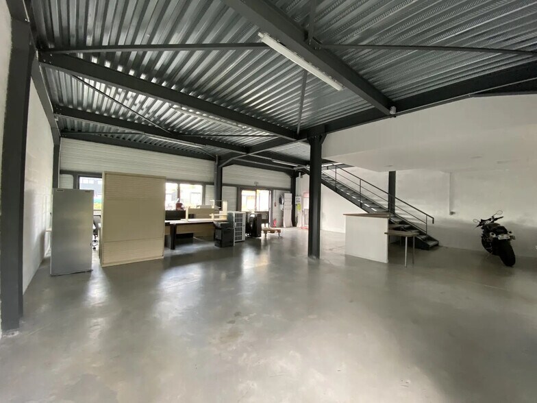 85 Rue Des Droits De L'Homme, Saint-André-de-Cubzac à louer - Photo intérieure – Image 2 sur 7