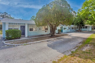 Plus de détails pour 1102 Sunset Point Rd, Clearwater, FL - Logement à vendre