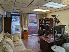 2655 NE Loop 286, Paris, TX à louer Photo intérieure– Image 2 sur 3