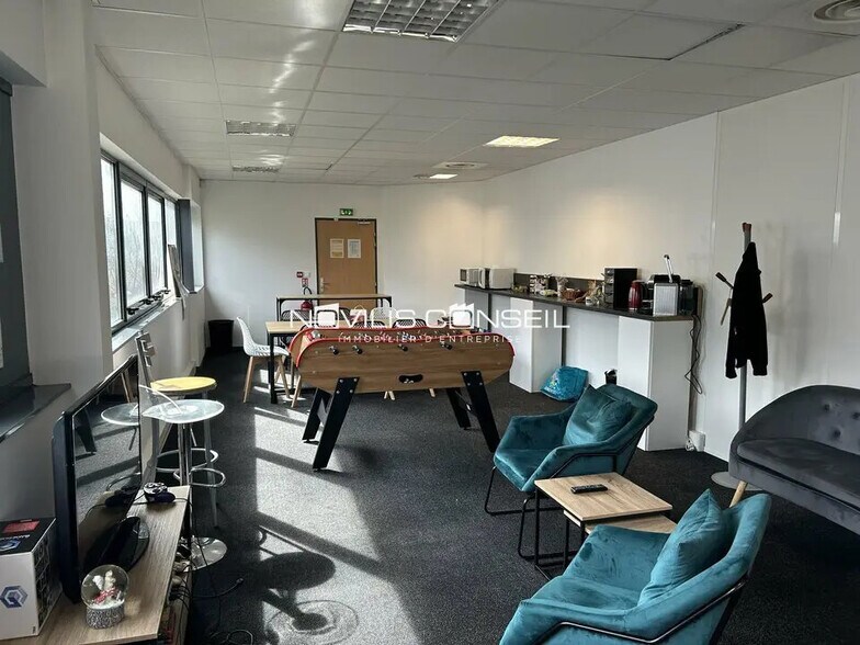 Bureau dans Colomiers à vendre - Photo de l’immeuble – Image 2 sur 8