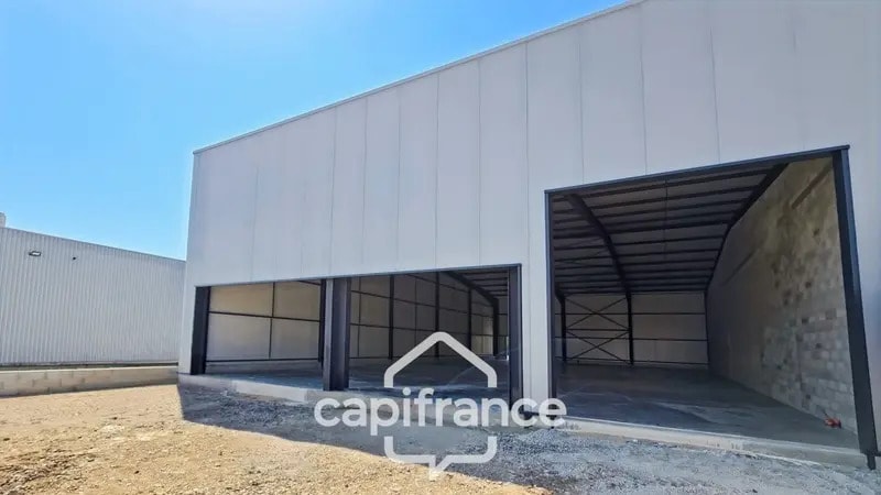 Local commercial dans Chalon-sur-Saône à louer - Photo de l’immeuble – Image 1 sur 3