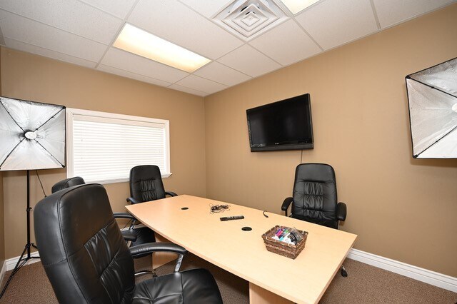 856 S Main St, Pleasant Grove, UT à vendre - Photo de l’immeuble – Image 3 sur 5