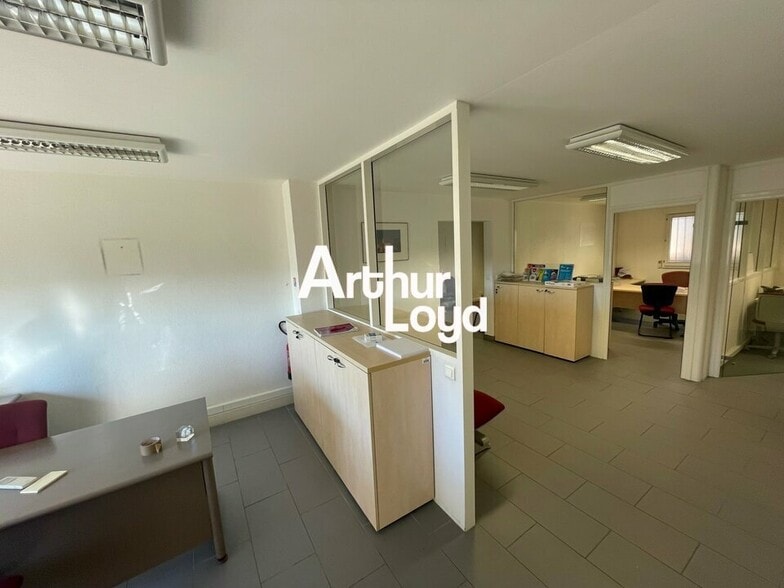 1 Square Rastigny, Grasse à vendre - Photo de l’immeuble – Image 2 sur 8