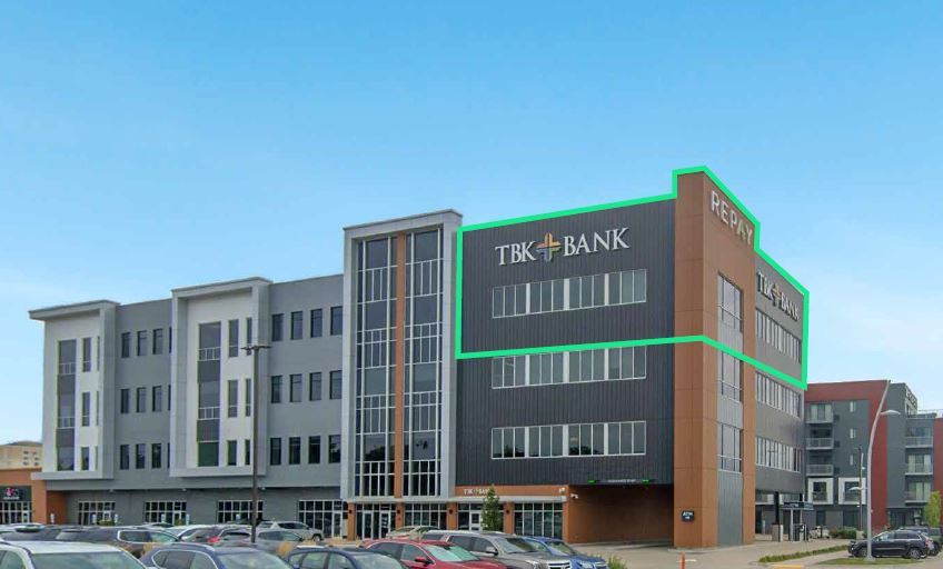 1551 Grant st, Bettendorf, IA à louer Photo principale– Image 1 sur 3