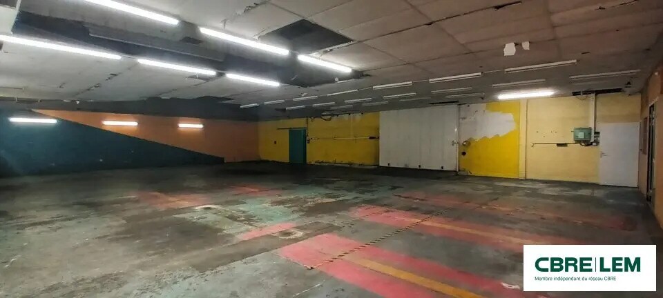 Local d’activités dans Le Havre à louer - Photo de l’immeuble – Image 1 sur 5
