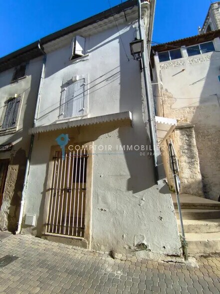 Local commercial dans Vallabrègues à vendre - Photo de l’immeuble – Image 1 sur 6