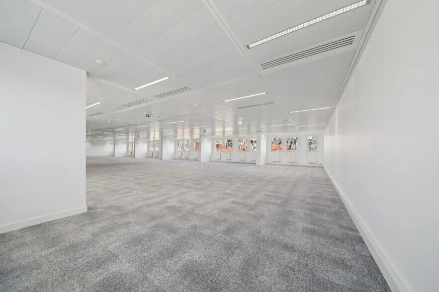 64 Rue Du Ranelagh, Paris à louer - Photo de l’immeuble – Image 3 sur 13