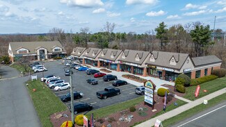 Plus de détails pour 17 Farmington Ave, Plainville, CT - Local commercial à vendre