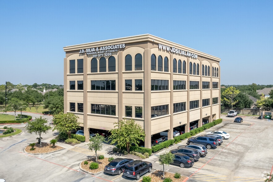 9307 Broadway St, Pearland, TX à vendre - Photo principale – Image 1 sur 7
