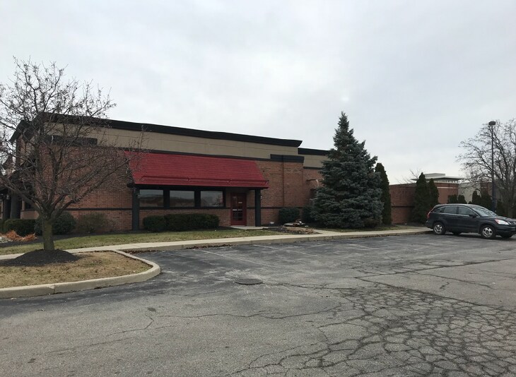 3939 Morse Crossing, Columbus, OH à vendre - Photo de l’immeuble – Image 3 sur 7