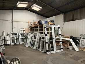 119 Provost Way, Luton à louer Photo de l’immeuble– Image 1 sur 1