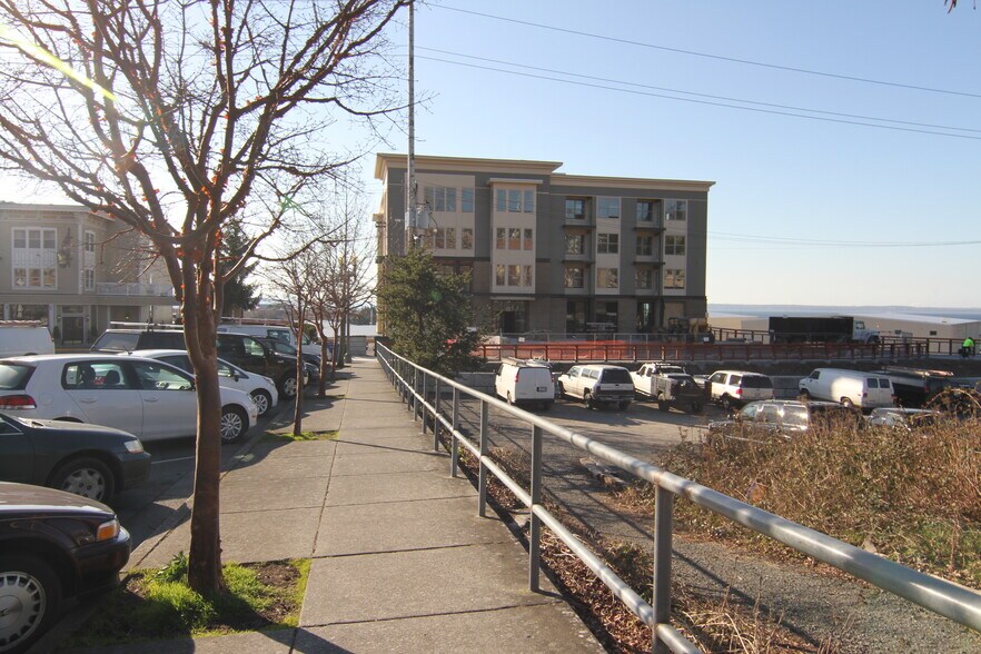 1140 10th St, Bellingham, WA à louer - Photo de l’immeuble – Image 2 sur 2
