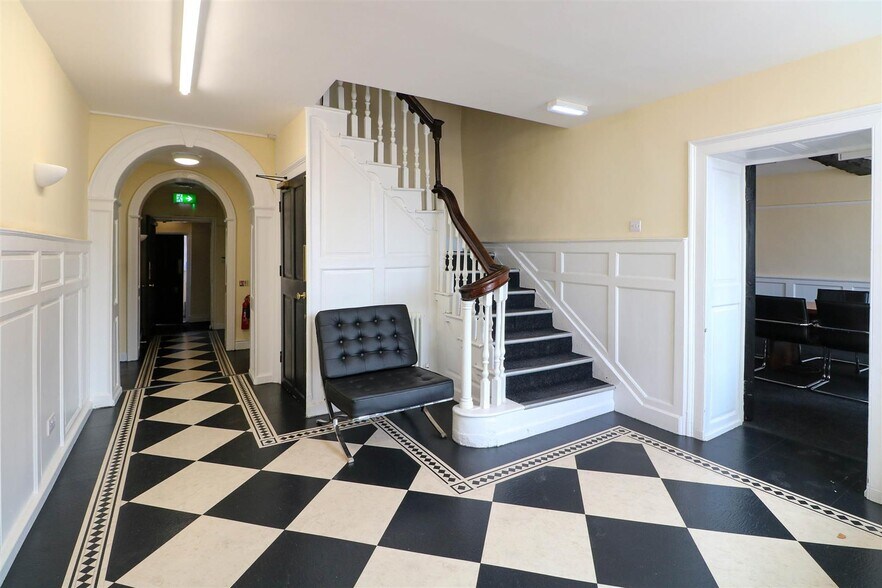 1 Coleshill St, Sutton Coldfield à louer - Photo intérieure – Image 3 sur 8