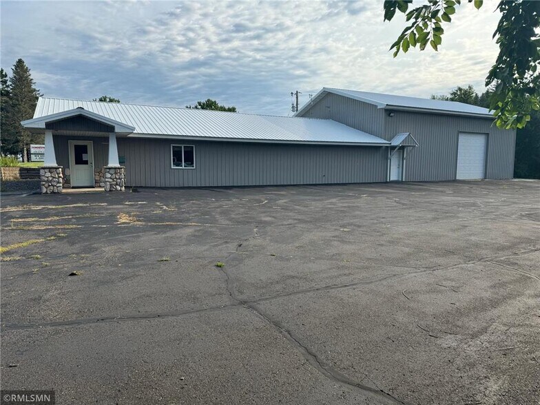 1828 Highway 65, Mora, MN à vendre - Photo de l’immeuble – Image 3 sur 35
