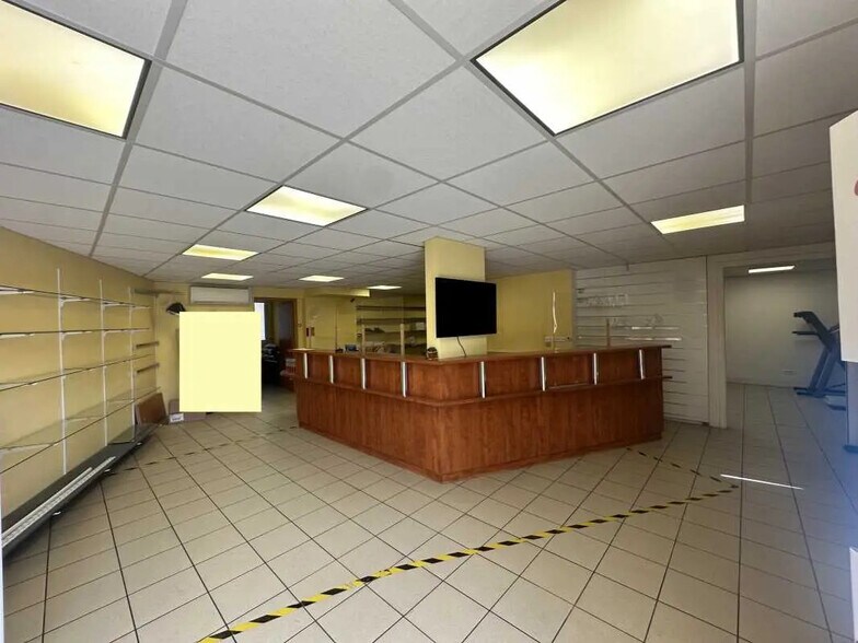 Local commercial dans Bordeaux à louer - Photo de l’immeuble – Image 2 sur 9