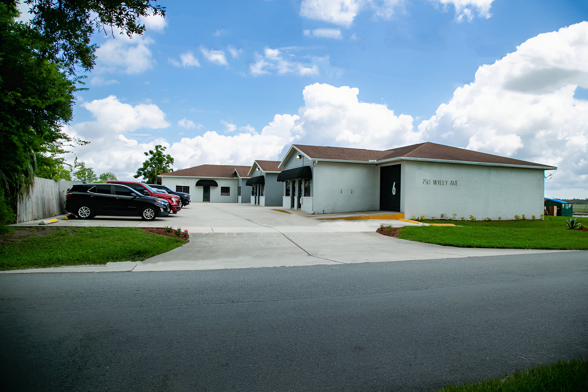 750 Wylly Ave, Sanford, FL à vendre Photo de l’immeuble– Image 1 sur 7