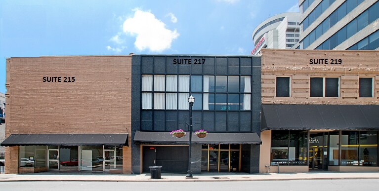 217 6th Ave N, Nashville, TN à louer - Photo de l’immeuble – Image 3 sur 12