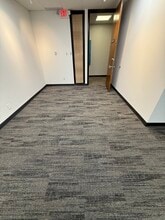 11300 N Central Expy, Dallas, TX à louer Photo intérieure– Image 2 sur 6