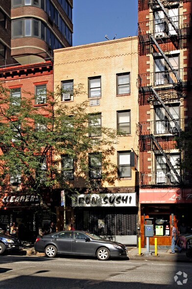 440 Third Ave, New York, NY à vendre - Photo principale – Image 1 sur 10