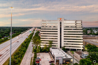 1235 North Loop W, Houston, TX - VUE AÉRIENNE  vue de carte - Image1