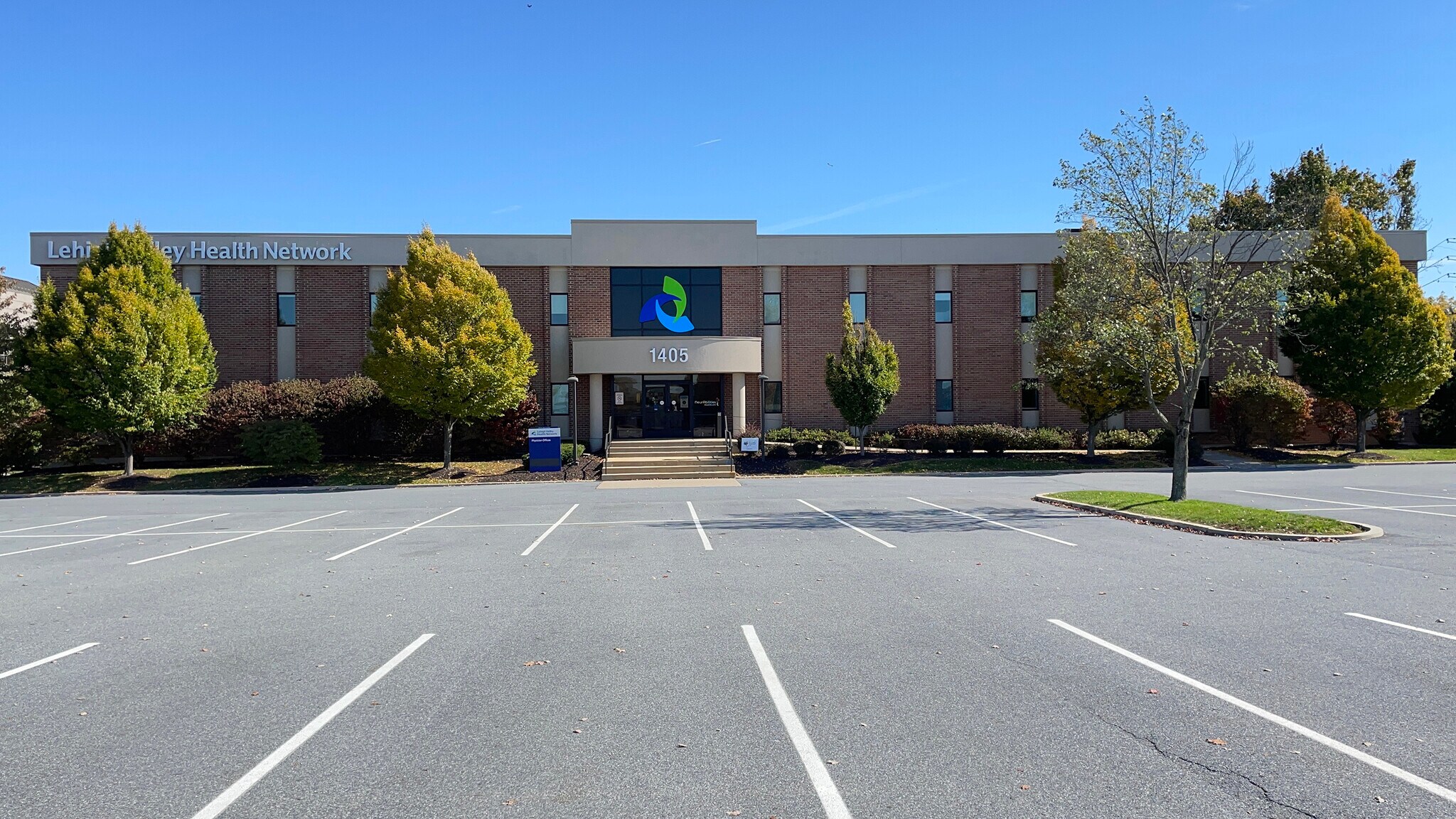 1405 N Cedar Crest Blvd, Allentown, PA à louer Photo principale– Image 1 sur 11