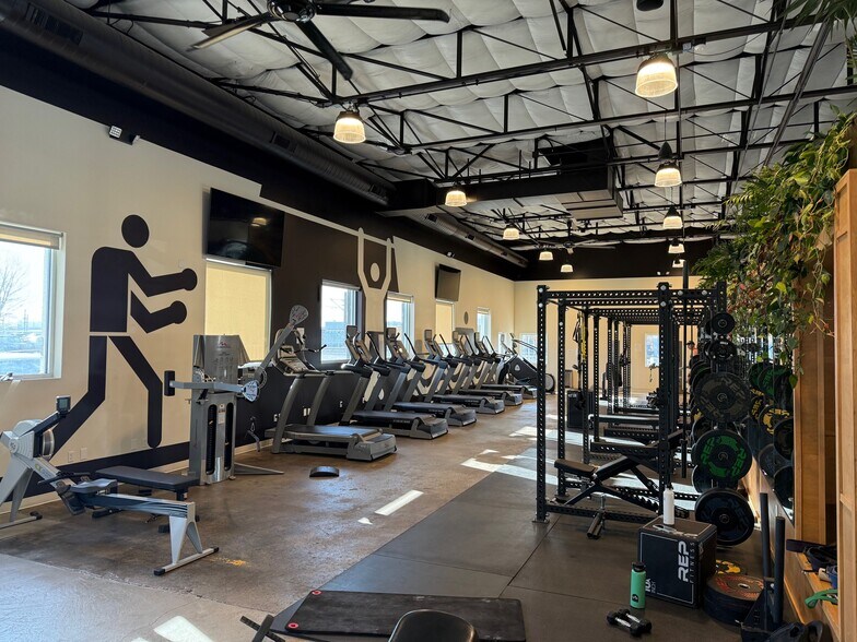 3457 Ringsby Ct, Denver, CO à louer - Photo intérieure – Image 2 sur 70