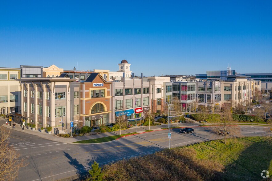 3600 Uptown Blvd, Saanich, BC à louer - Photo de l’immeuble – Image 2 sur 9
