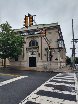 Plus de détails pour 226 S Broad St, Trenton, NJ - Local commercial à vendre