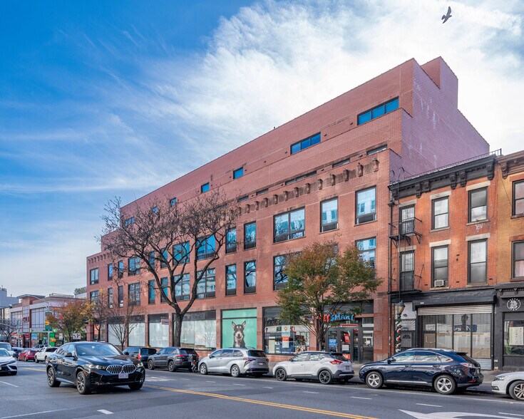 236-240 Atlantic Ave, Brooklyn, NY à louer - Photo principale – Image 1 sur 5