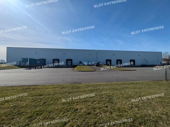 Plus de détails pour Industriel/Logistique à louer