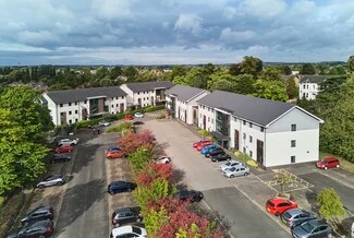 Plus de détails pour Warwick New Rd, Leamington Spa - Logement à vendre