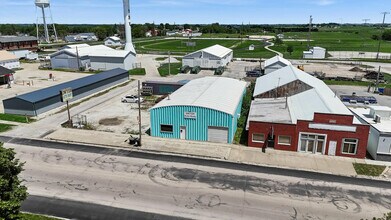 215 S Division St, Stuart, IA - Vue aérienne vue de carte - Image1