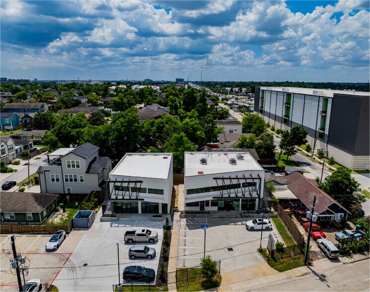 6815 N Main St, Houston, TX à vendre - Photo de l’immeuble – Image 3 sur 13
