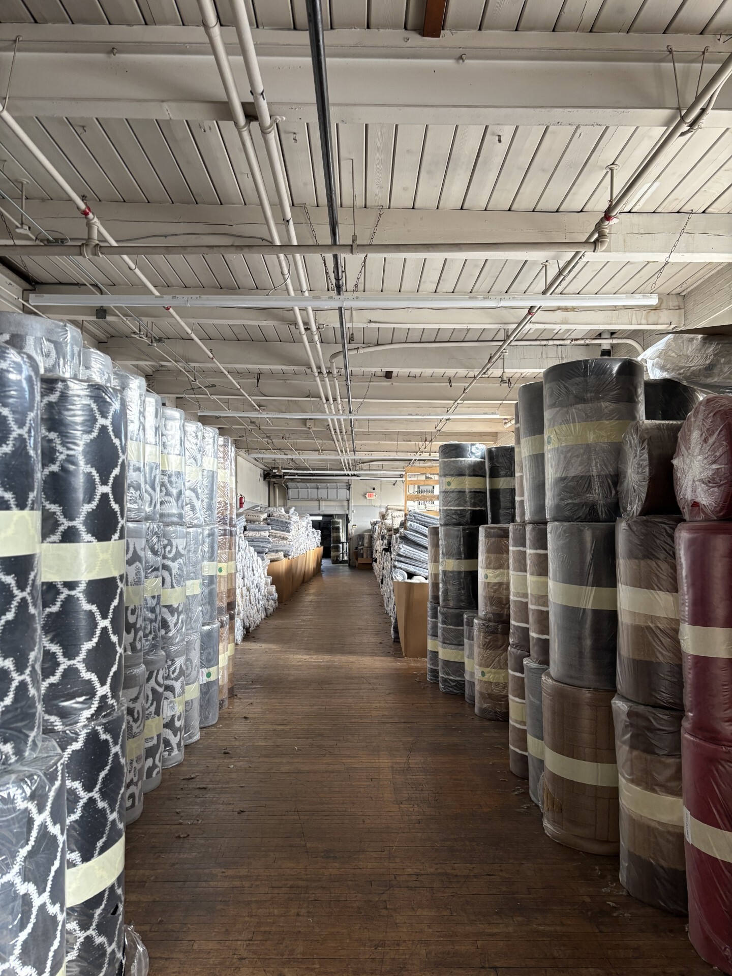 20-21 Wagaraw Rd, Fair Lawn, NJ à louer Photo intérieure– Image 1 sur 2