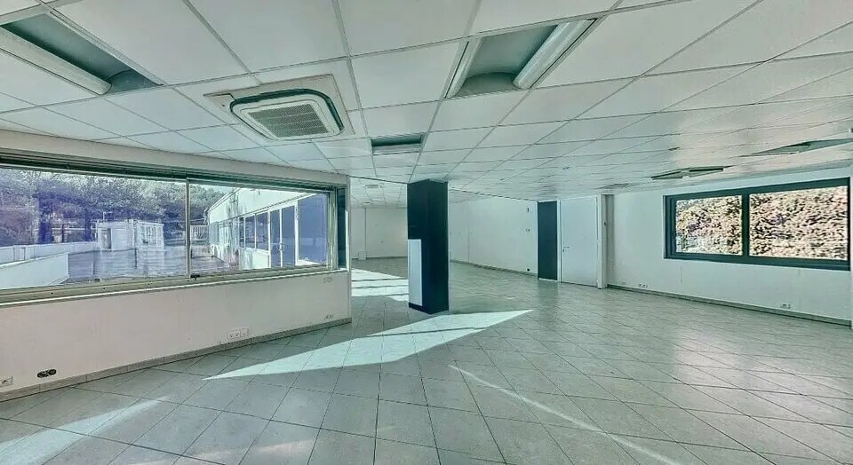 Bureau dans Vallauris à louer Photo intérieure– Image 1 sur 5